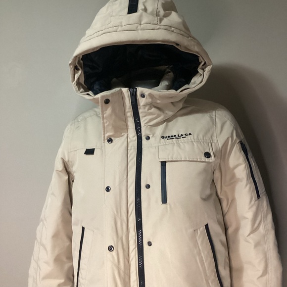 Guess winter jacket - Picture 3 of 7
